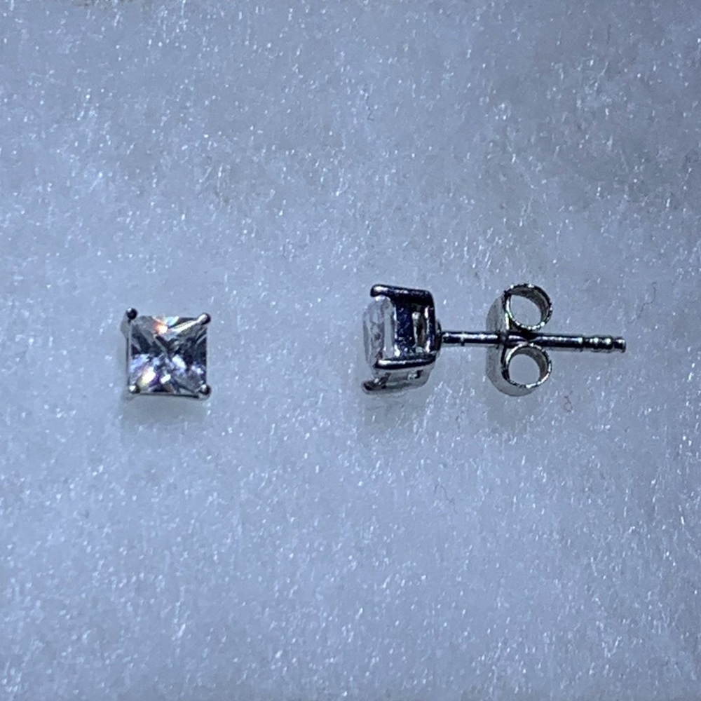 Cubic Cz 925 Sterling Silver Stud Earrings